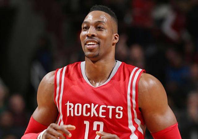 该球迷竟然 该球迷竟然