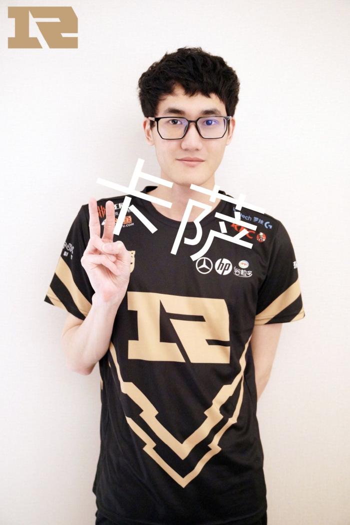 合缺乏锐度 合缺乏锐度